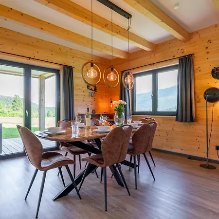 Ferienhaus Obermoeschach 13 *